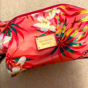 Makeup bag tropical